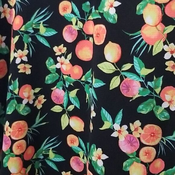 BEACH Swim Coverup Oranges print - Picture 3 of 8